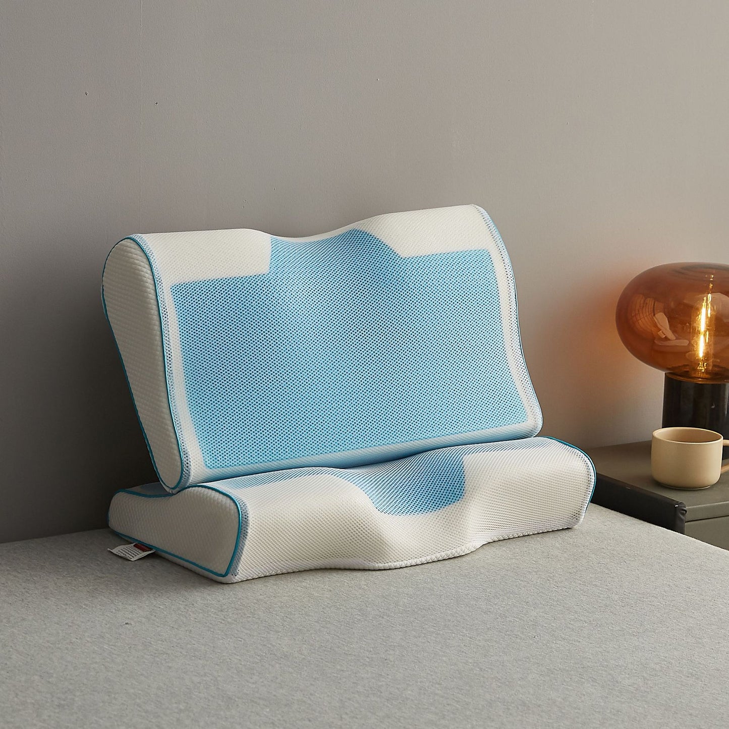 CoolCurve™ Cooling Gel Neck Relief Pillow